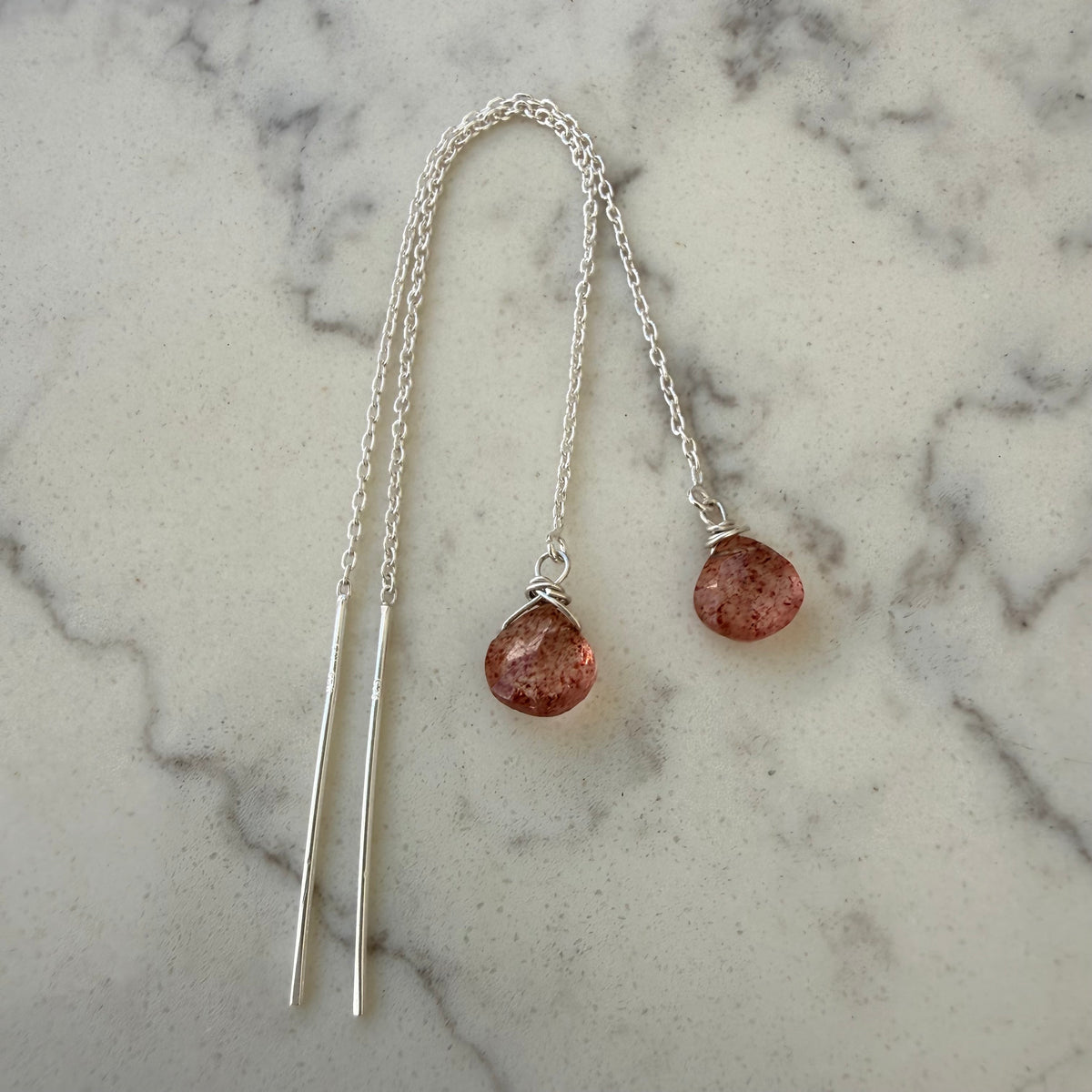 Enfile-chaîne en argent sterling avec pendentifs en pierres précieuses