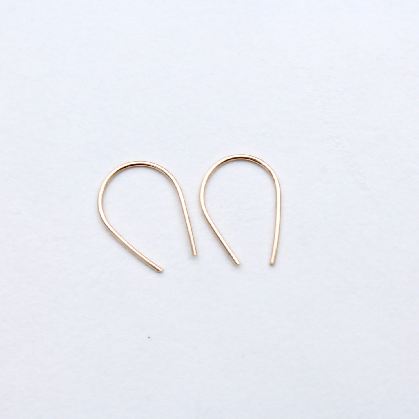 gold filled mini horseshoe threader