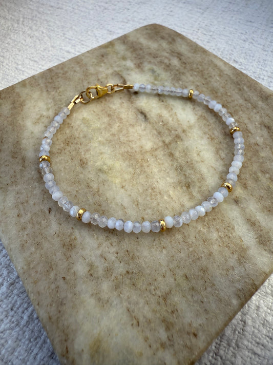 Blue Lace Agate Gemstone Bracelet