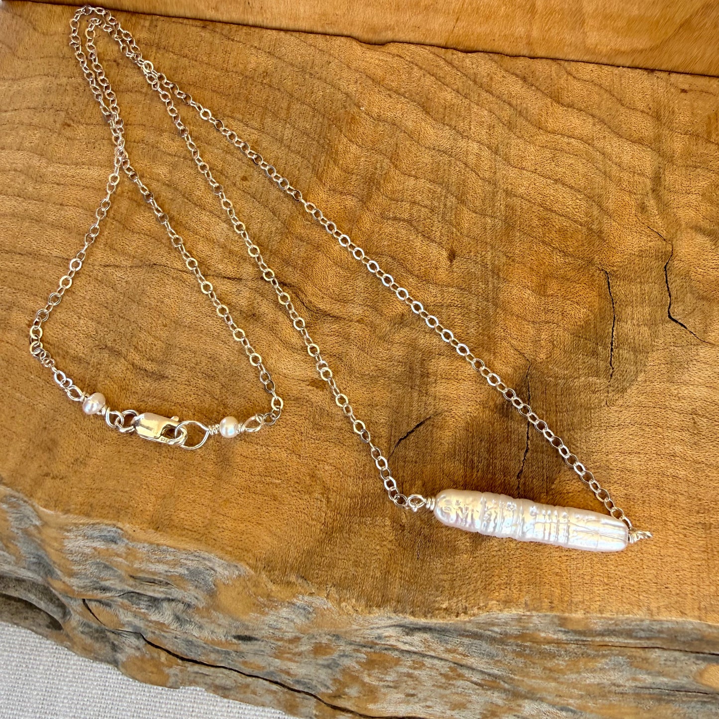 Stick Pearl Necklace