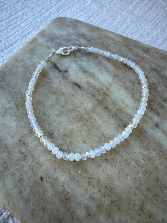 Blue Lace Agate Gemstone Bracelet