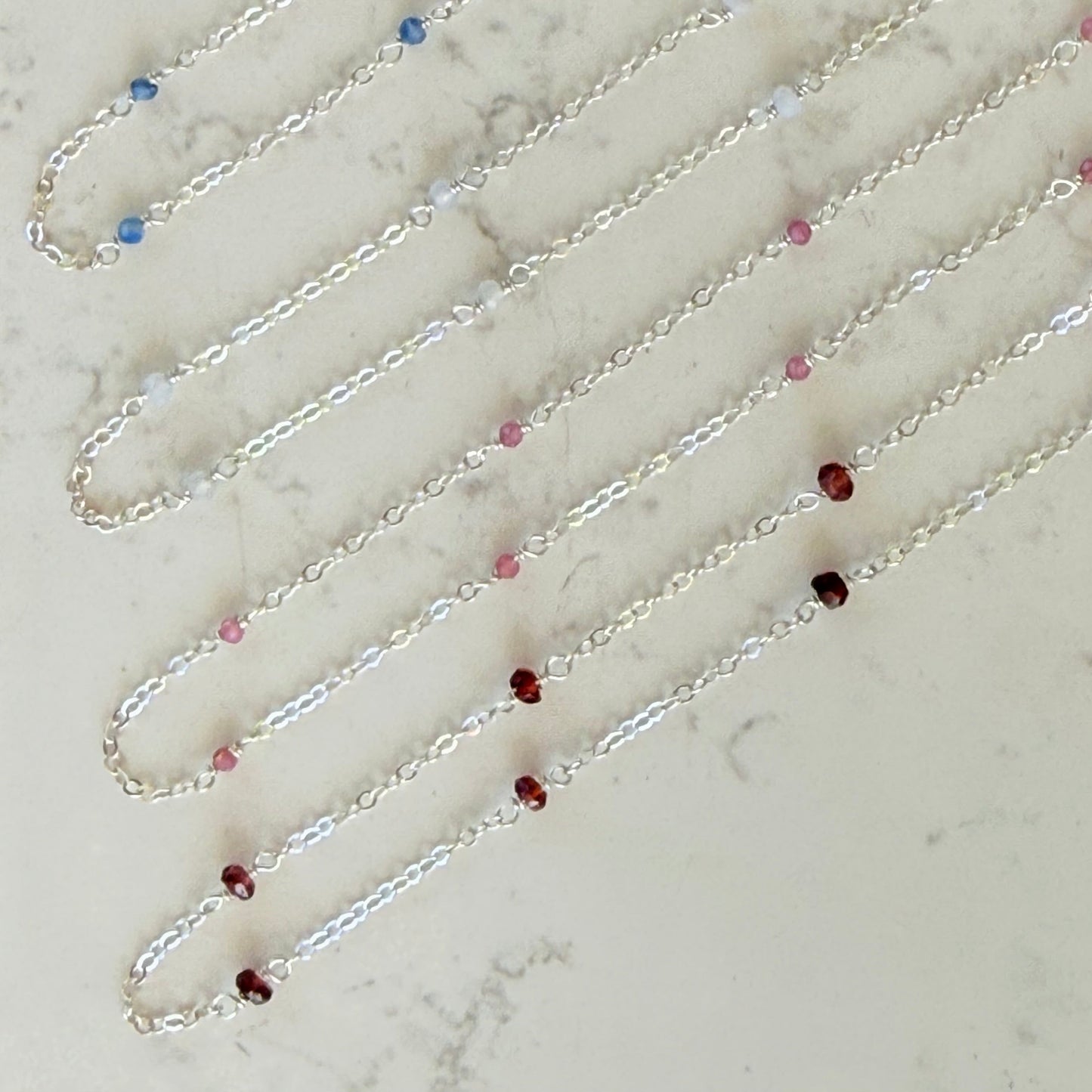 Collar de estación de pirita de hierro