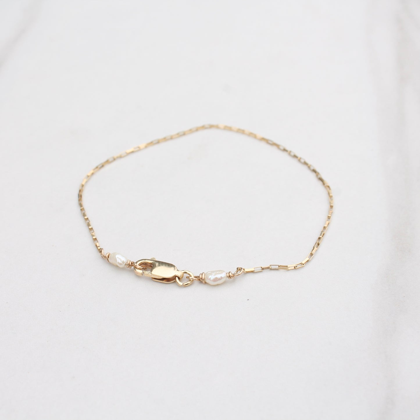 Gold Filled Drawn Cable Chain Bracelet with Rice Pearls