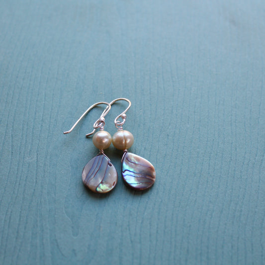 Abalone Shell Teardrop with Pearl